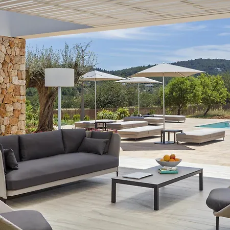 Tilda - Santa Eulalia 圣埃乌拉利亚